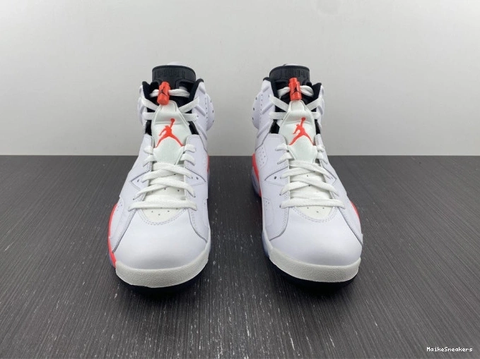 MaikeSneakers White 6 Jordan (2014) 384664-123 Retro Infrared 0729